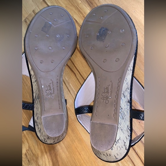 Life Stride Women's Yennifer Dress Sandal - Picture 8 of 8